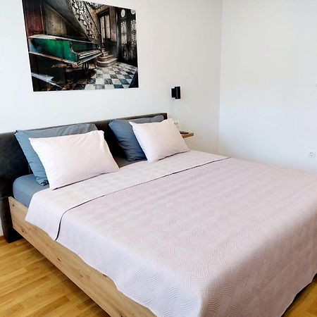 Comfort 2 Bedroom Apartment 10Min Walk From Center And Beach Split Eksteriør billede