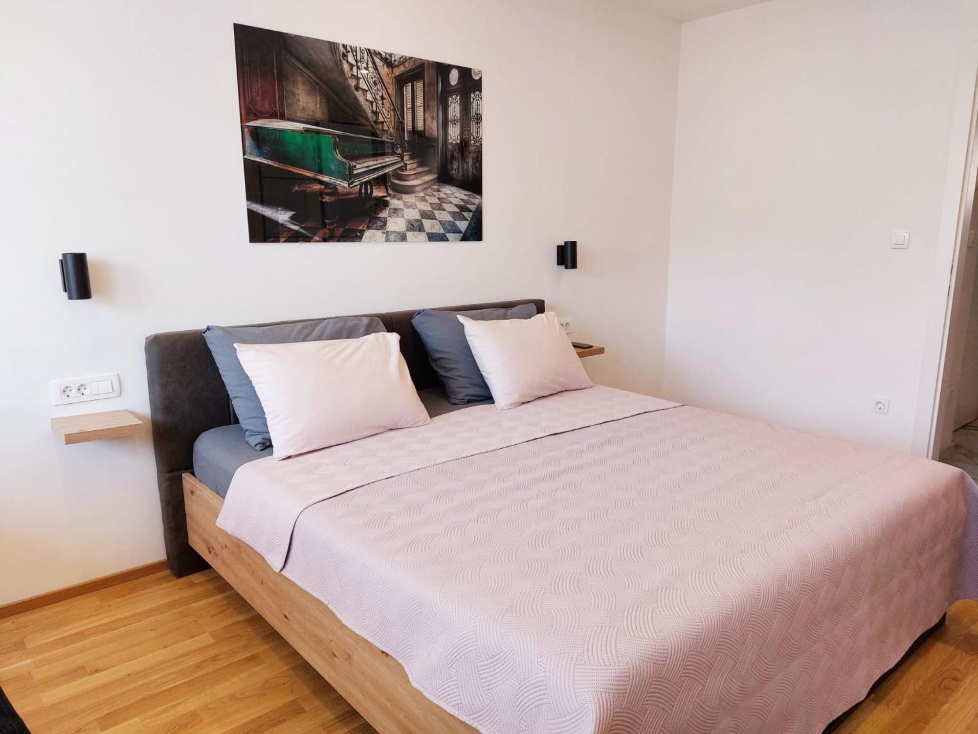 Comfort 2 Bedroom Apartment 10Min Walk From Center And Beach Split Eksteriør billede