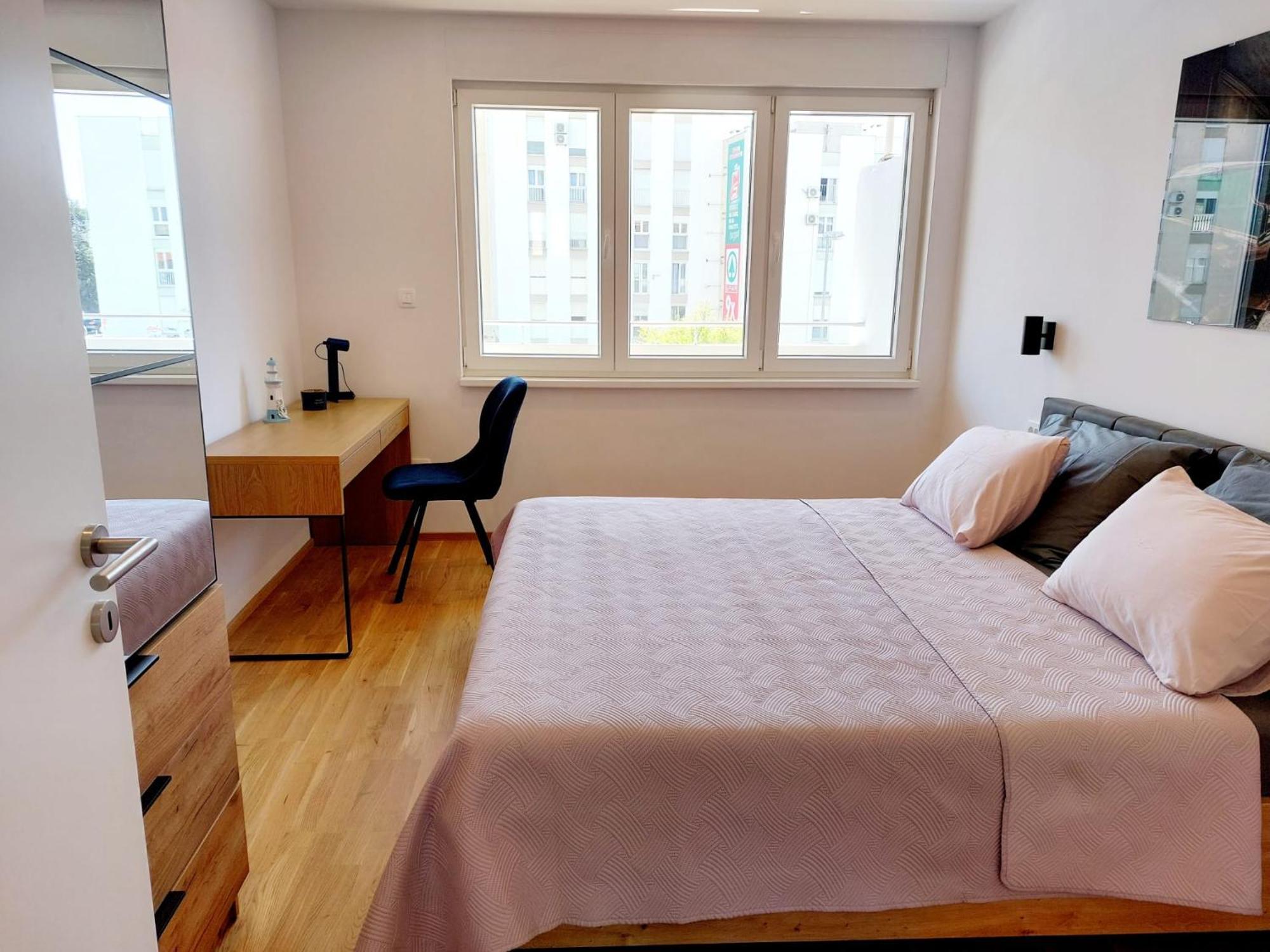 Comfort 2 Bedroom Apartment 10Min Walk From Center And Beach Split Eksteriør billede
